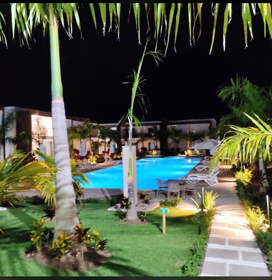 Hermosa Townhouse Boca Paraiso بوكا شيكا المظهر الخارجي الصورة